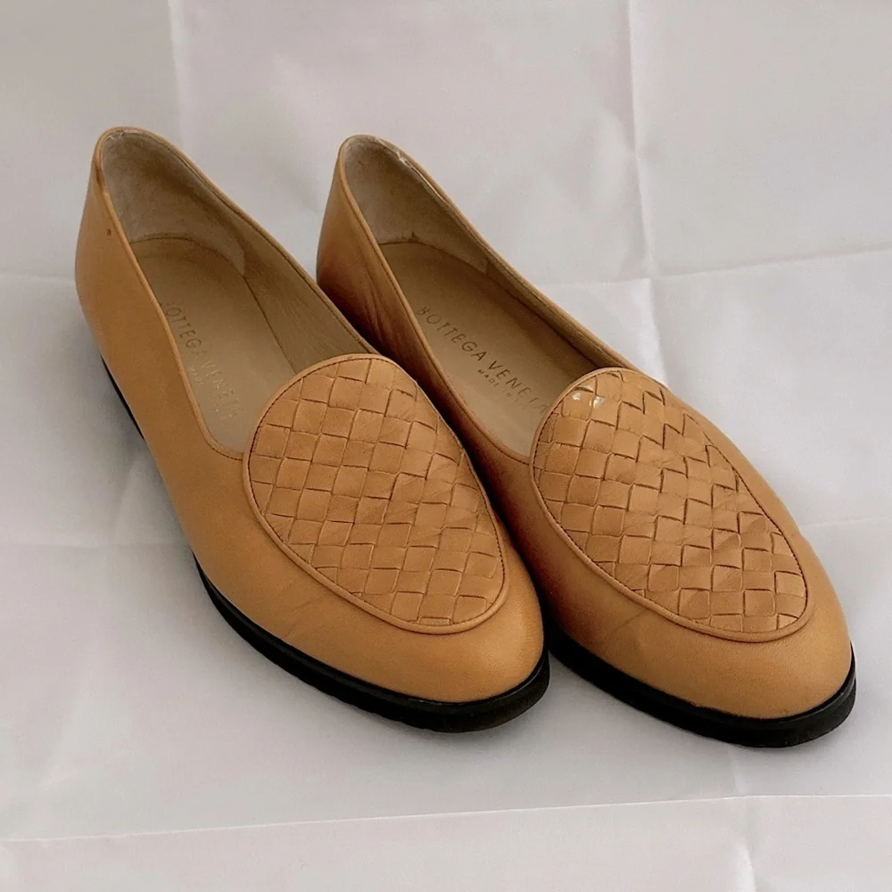 Bottega Veneta Tan Leather Loafers | Women’s | 39 - Picture 1 of 10